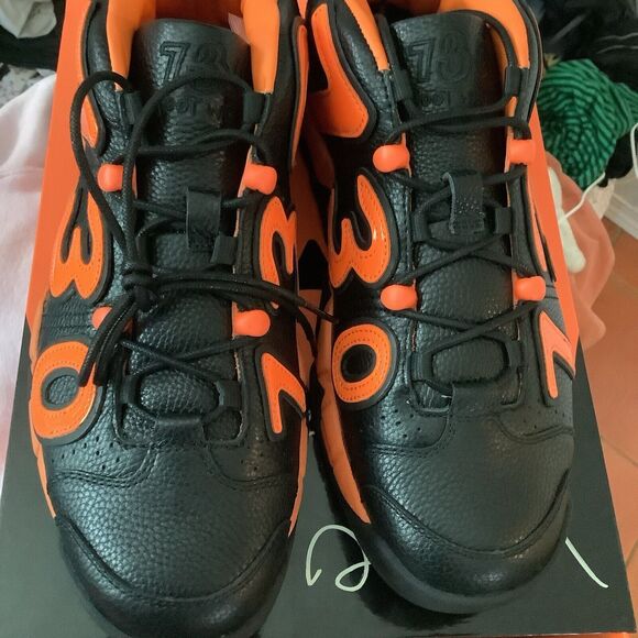 730 Footwear Baller Pros Halloween Edition, Size (10), Signed Box By ASSPIZZA - Picture 4 of 13